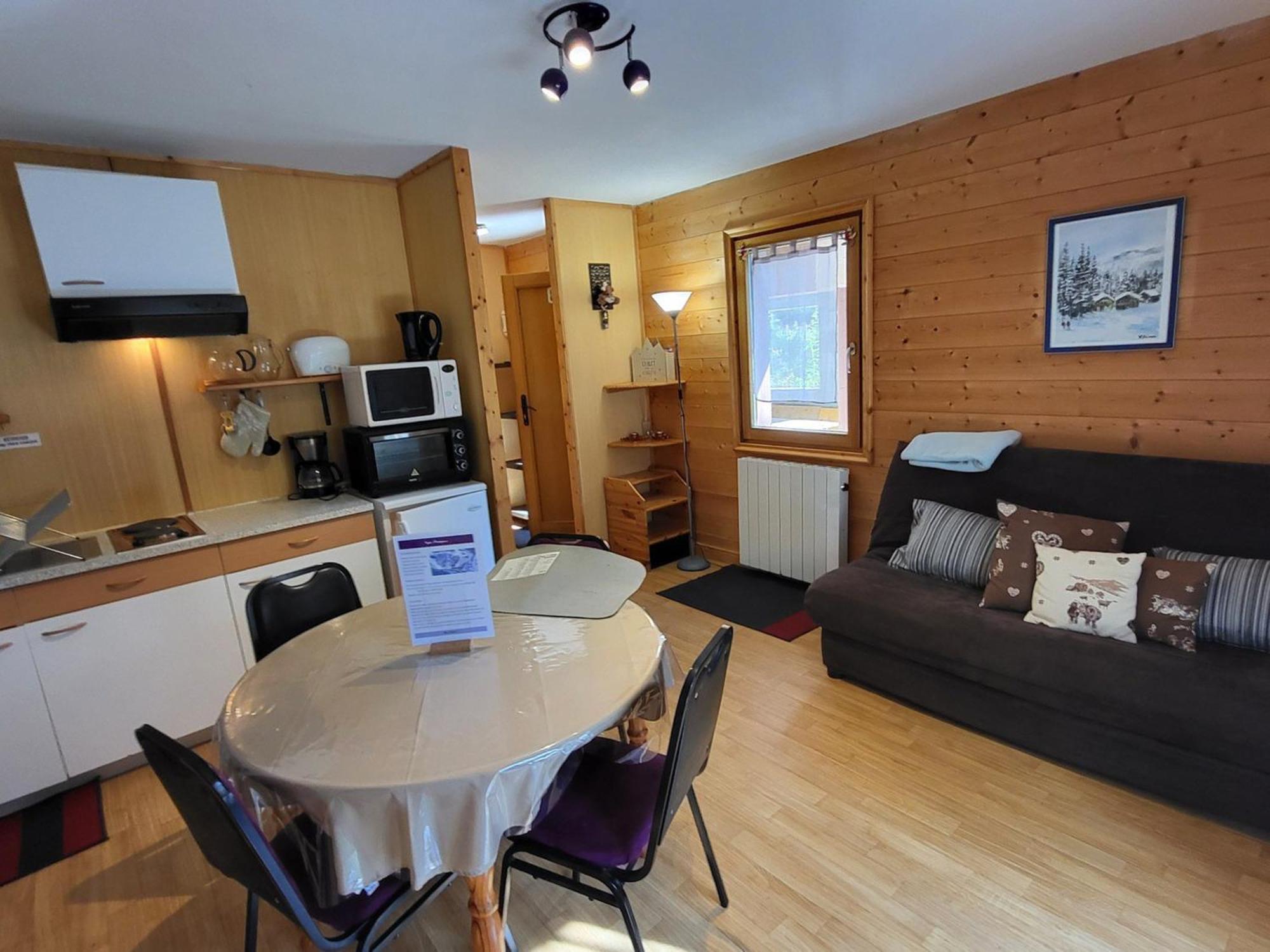 Apartment 2p Avec Terrasse Et Animaux - La Tania - Fr-1-513-95 Courchevel